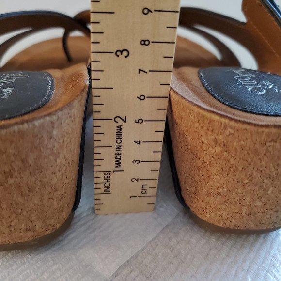 Euro Soft Black Emrie wedge women sandals Size 10M. - Picture 15 of 15